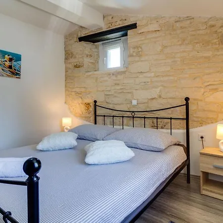 Furlani Comfortable Vakantiehuis Svetvinčenat